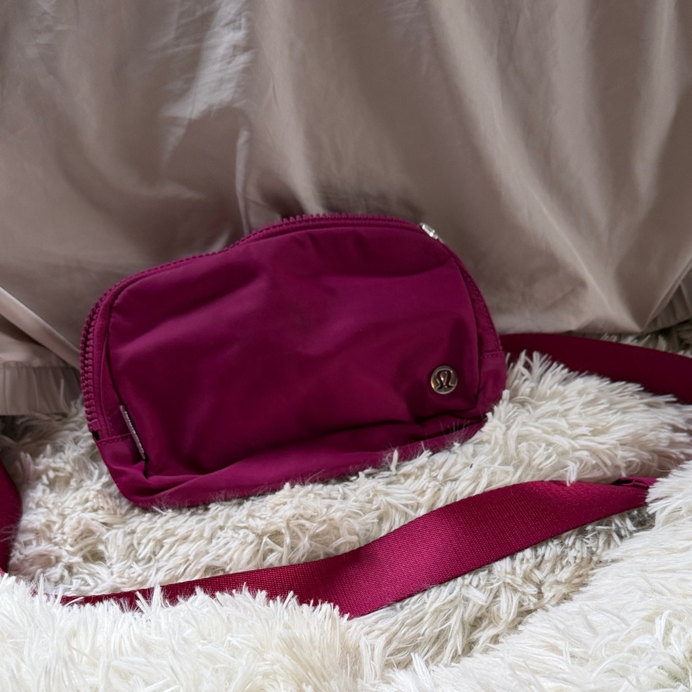 Lululemon Athletica Berry Crossbody Bag